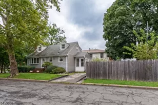 1356 Lambert St, Rahway, NJ 07065 - Photo 22