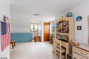 1356 Lambert St, Rahway, NJ 07065 - Photo 18