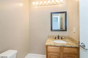 4 Danbury Ct, Bedminster Township, NJ 07921 - Photo 4