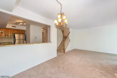 4 Danbury Ct, Bedminster Township, NJ 07921 - Photo 18
