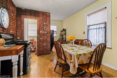 646 E 2nd Ave, Roselle, NJ 07203 - Photo 12