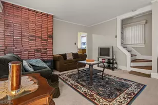 646 E 2nd Ave, Roselle, NJ 07203 - Photo 6