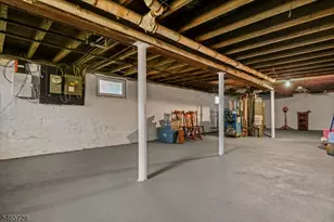646 E 2nd Ave, Roselle, NJ 07203 - Photo 20