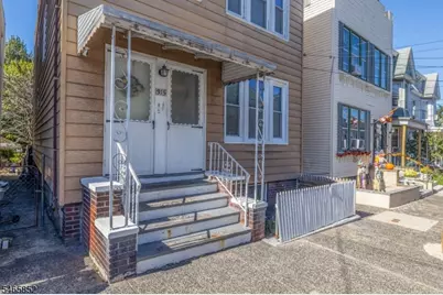315 Pearsall Ave, Jersey City, NJ 07305 - Photo 1