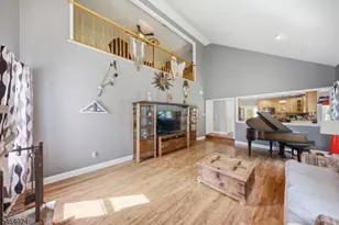 18 Cornerstone Dr, Allamuchy Township, NJ 07840 - Photo 6