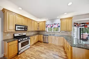 18 Cornerstone Dr, Allamuchy Township, NJ 07840 - Photo 8