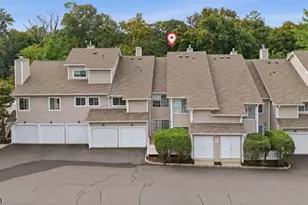 76 Encampment Dr, Bedminster Township, NJ 07921 - Photo 18