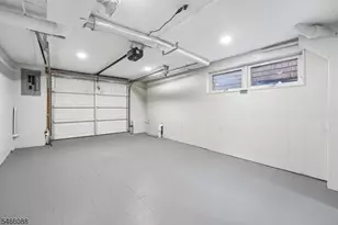 529 Richfield Ave, Kenilworth, NJ 07033 - Photo 20