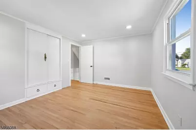 529 Richfield Ave, Kenilworth, NJ 07033 - Photo 14