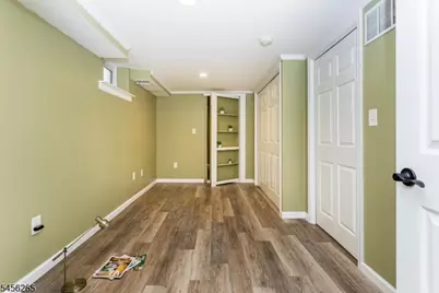 23 N Wyoming Ave, South Orange, NJ 07079 - Photo 36