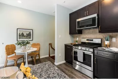 23 N Wyoming Ave, South Orange, NJ 07079 - Photo 18