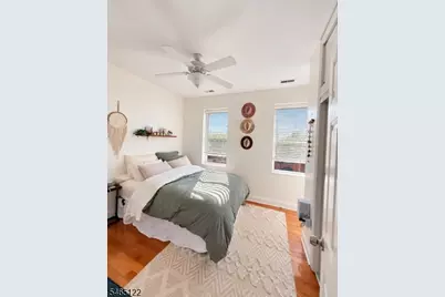 80 Bay St #9, Montclair Twp., NJ 07042 - Photo 16