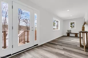 70 Lake Wallkill Rd, Vernon, NJ 07461 - Photo 4