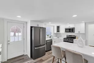 70 Lake Wallkill Rd, Vernon, NJ 07461 - Photo 10