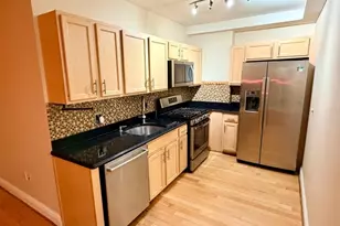 70 S Munn Ave, East Orange, NJ 07018 - Photo 14