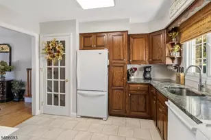 27 Salem Dr, Hanover Township, NJ 07981 - Photo 14