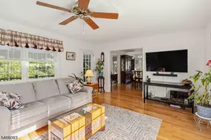 27 Salem Dr, Hanover Township, NJ 07981 - Photo 10