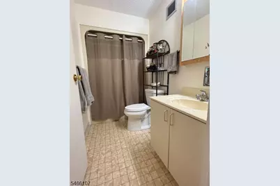 10 N Wood Ave #301, Linden, NJ 07036 - Photo 28
