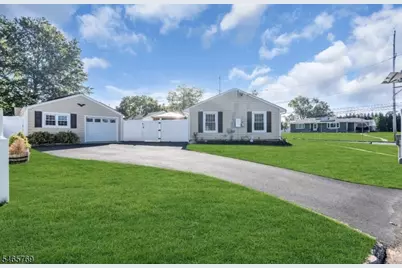 515 E Main St, Bridgewater, NJ 08807 - Photo 22