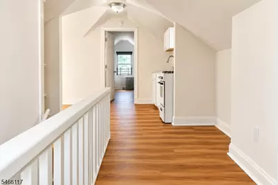 70 Valentine Rd #2, Bloomfield, NJ 07003 - Photo 4