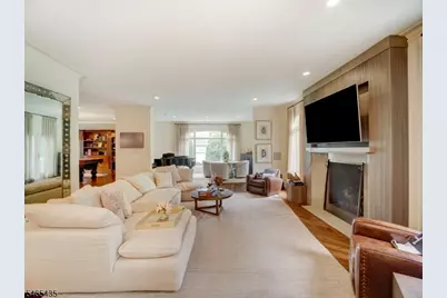34 Jarombek Dr, Montville Township, NJ 07082 - Photo 14