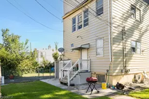 93 Telford St, East Orange, NJ 07018 - Photo 8
