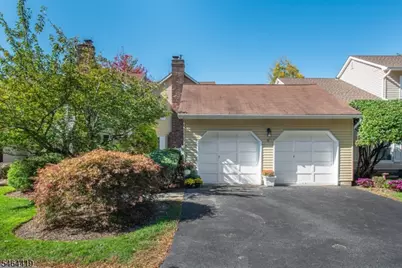8 Birdseye Cir, Wayne, NJ 07470 - Photo 26