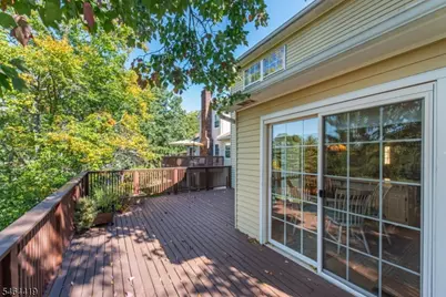 8 Birdseye Cir, Wayne, NJ 07470 - Photo 24
