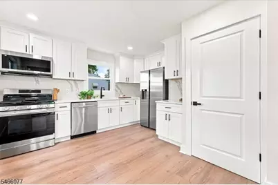 1781 Park St, Rahway, NJ 07065 - Photo 6
