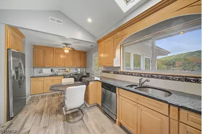 141 East Shore Rd, Denville, NJ 07834 - Photo 16