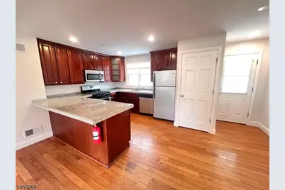 92 1/2 Macculloch Ave, Morristown, NJ 07960 - Photo 4