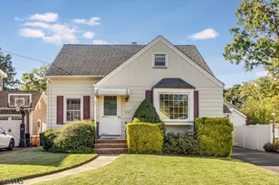 1014 Norton Rd, Union Township, NJ 07083 - Photo 1