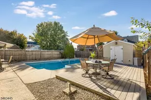1014 Norton Rd, Union Township, NJ 07083 - Photo 32