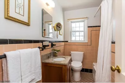 1014 Norton Rd, Union Township, NJ 07083 - Photo 22
