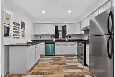 409 Halsey St, Newark, NJ 07102 - Photo 6