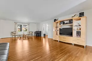 5 Beech Dr, Morris Plains, NJ 07950 - Photo 4