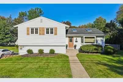 8 Mountain Way, Cedar Grove, NJ 07009 - Photo 32