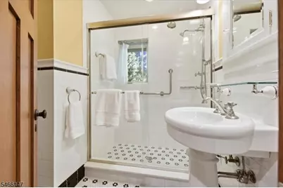 2032 Brookside Dr, Scotch Plains Township, NJ 07076 - Photo 24