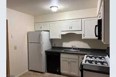 151 Locust Ct #151, Raritan Township, NJ 08822 - Photo 2