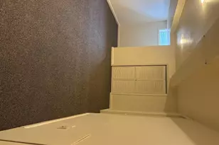 151 Locust Ct, Raritan Township, NJ 08822 - Photo 14