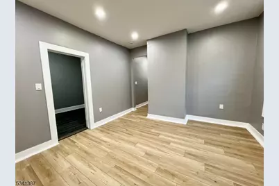 317 N 8th St, Prospect Park, NJ 07508 - Photo 12