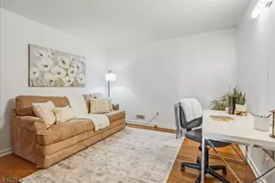 25 Richland Dr, Springfield, NJ 07081 - Photo 16