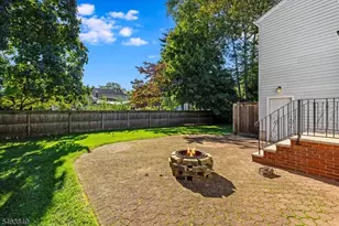25 Richland Dr, Springfield, NJ 07081 - Photo 24