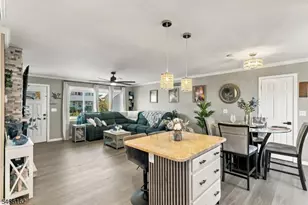 27 Harrison Ave, Carteret, NJ 07008 - Photo 8