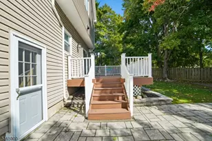 20 Emerson Dr, Livingston, NJ 07039 - Photo 22