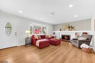 138 Maple Ave, Chester, NJ 07930 - Photo 4