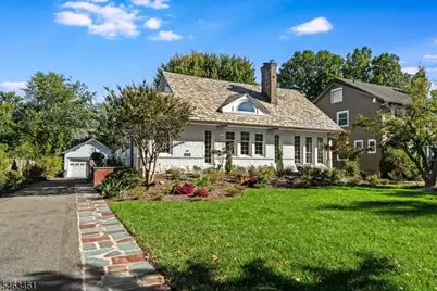 646 Hamilton Rd, South Orange, NJ 07079 - Photo 2