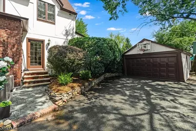 28 S Mountain Rd, Millburn, NJ 07041 - Photo 46