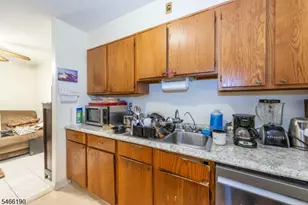 9 Montgomery St, Belleville, NJ 07109 - Photo 8