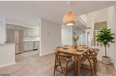 145 Lexington Cir, Old Bridge Township, NJ 07747 - Photo 10